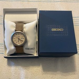 Seiko 5 Beige Dial Automatic Watch